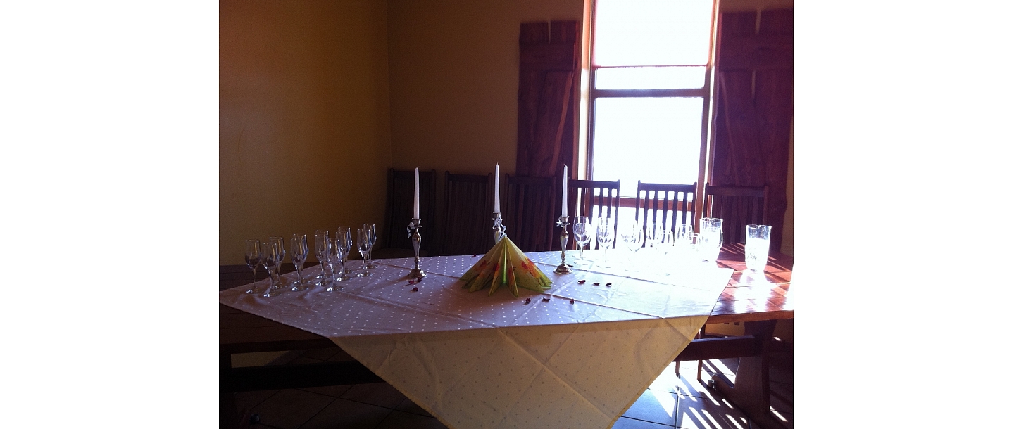 Kāzas, kristības, jubilejas ēdināšana, mielasti 