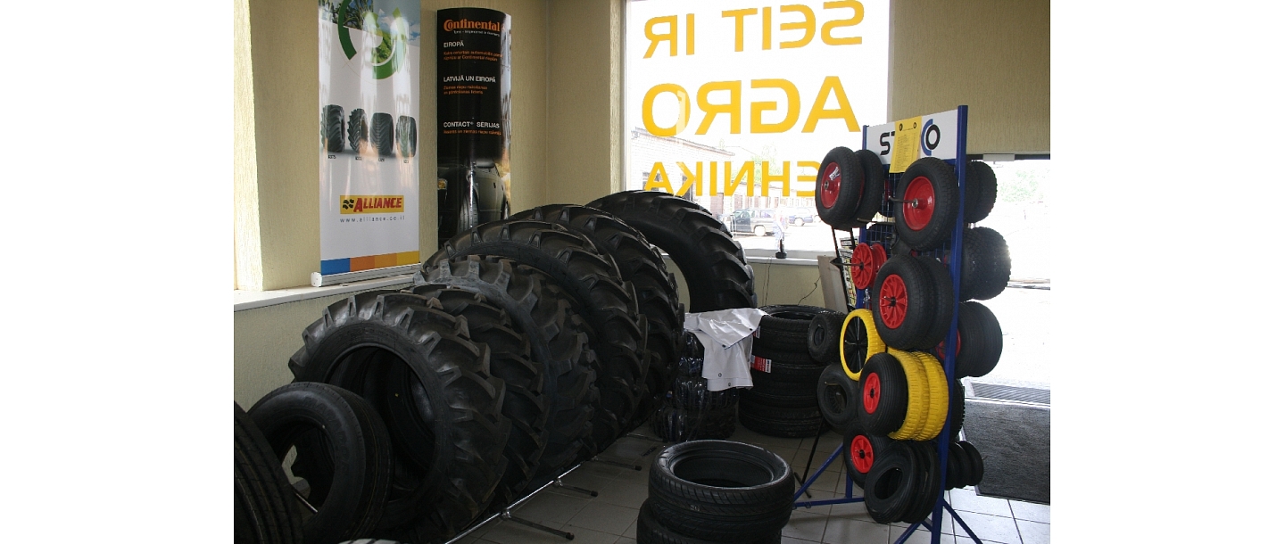 Traktoru riepas