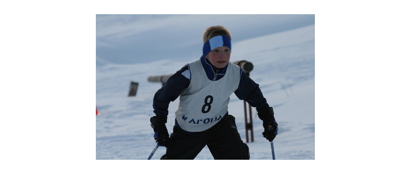 Madonas BJSS катается на лыжах