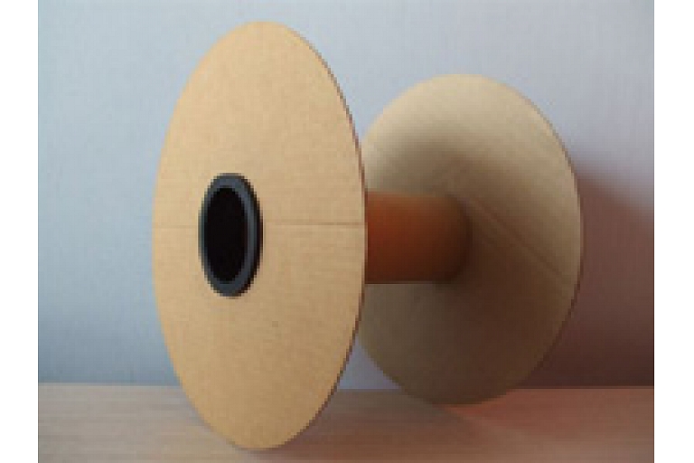 Cardboard spools for winding technical materials