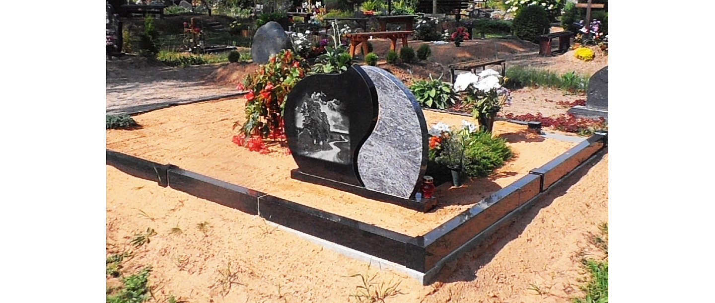 Grave curbs, Balvi, Balvu district