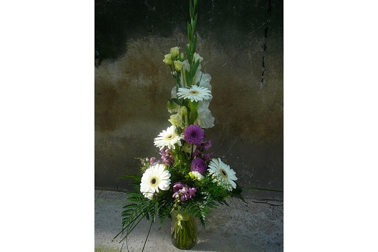 the upright bouquet