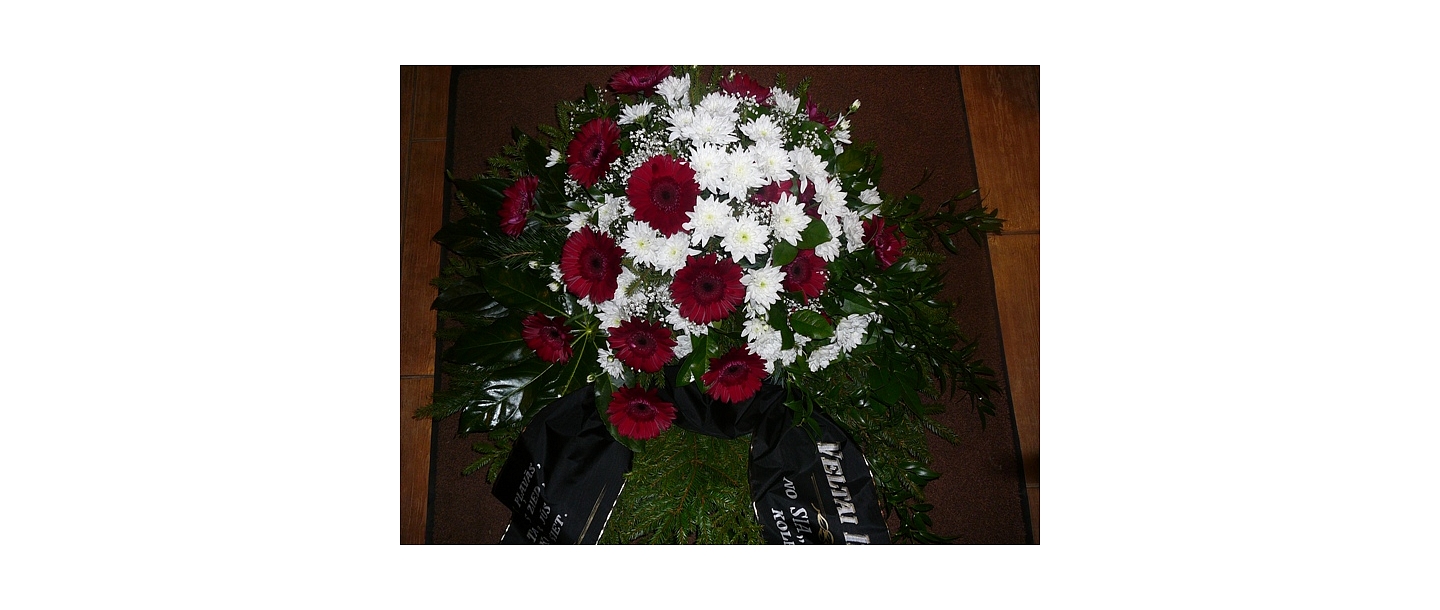funeral wreath