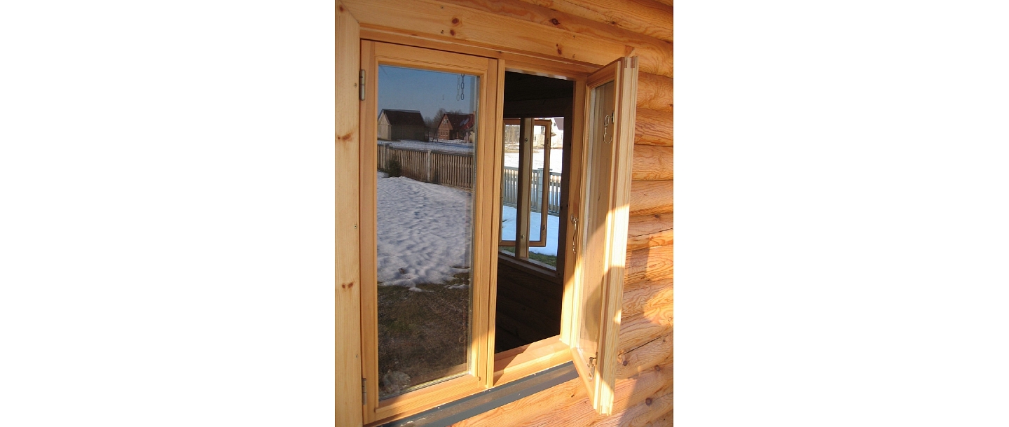 Windows for log buildings