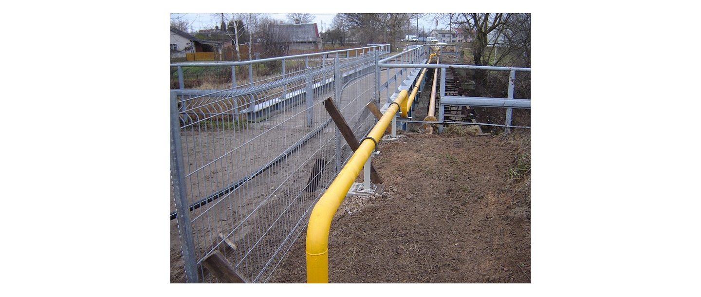 Gas line assembly