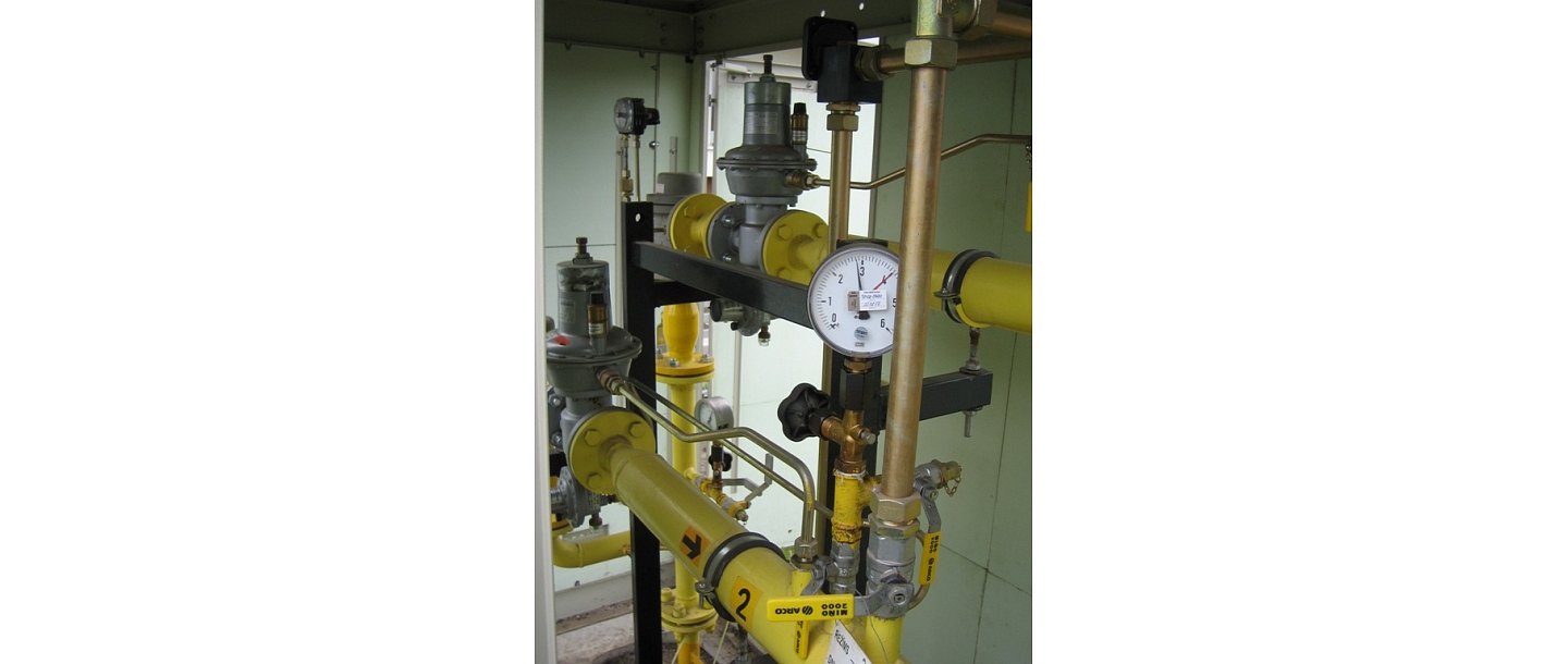 Gas communal service