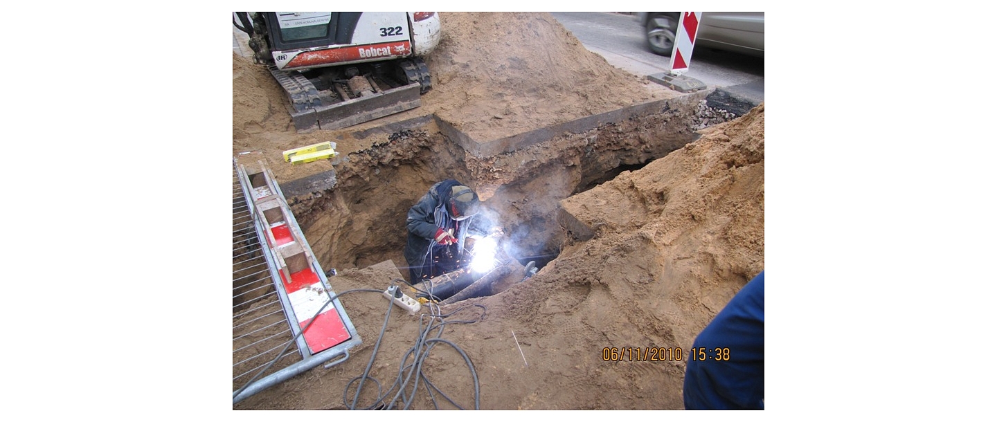Gas line construction