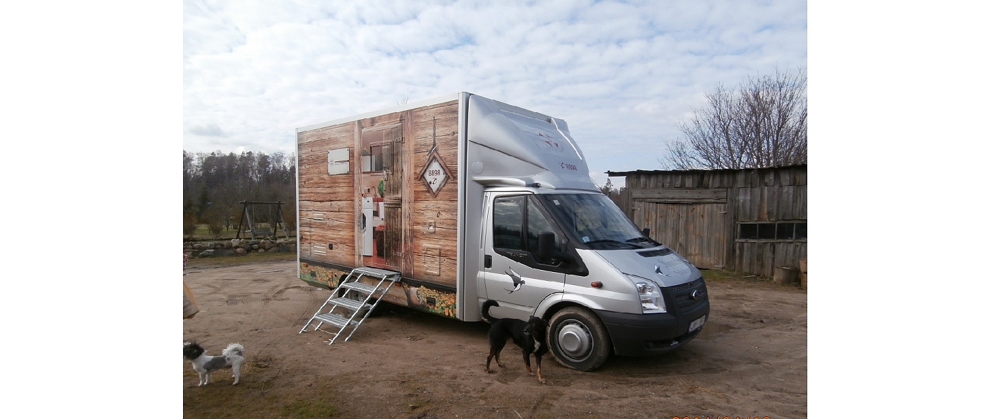 Samaritan support at home, care car for singles, pensioners living in remote areas, shower, foot care, washing machine, gas stove, hairdresser services.