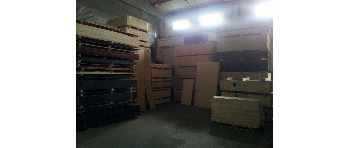 Plate material trade