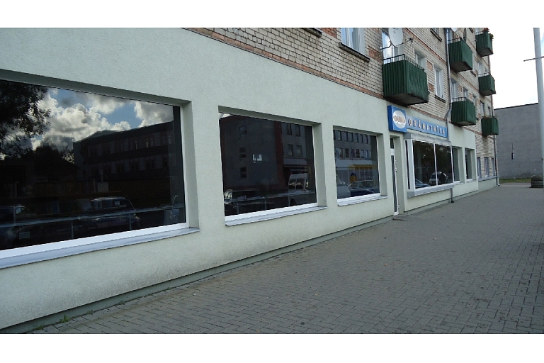 Fax and Internet services in a bookstore in Ventspils
