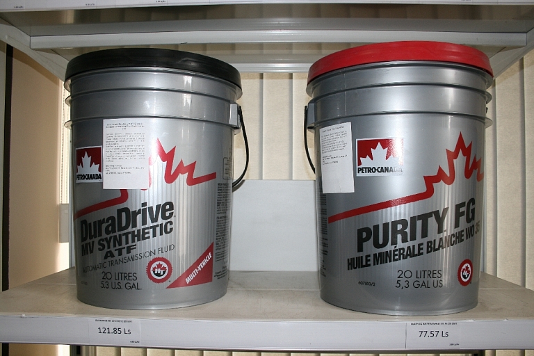 Petro Canada oil trading