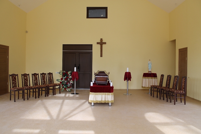 Apbedīšana, Krematorija, PARADISUS.