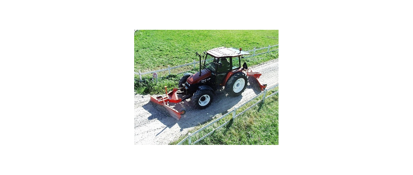 EMILY buckets for removing feed from trenches