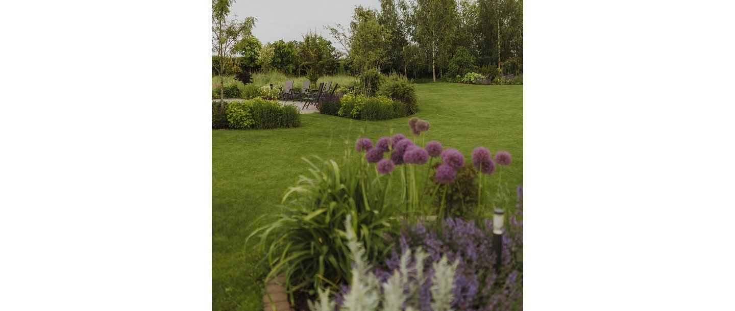 ERBE provides garden maintenance and grounds maintenance