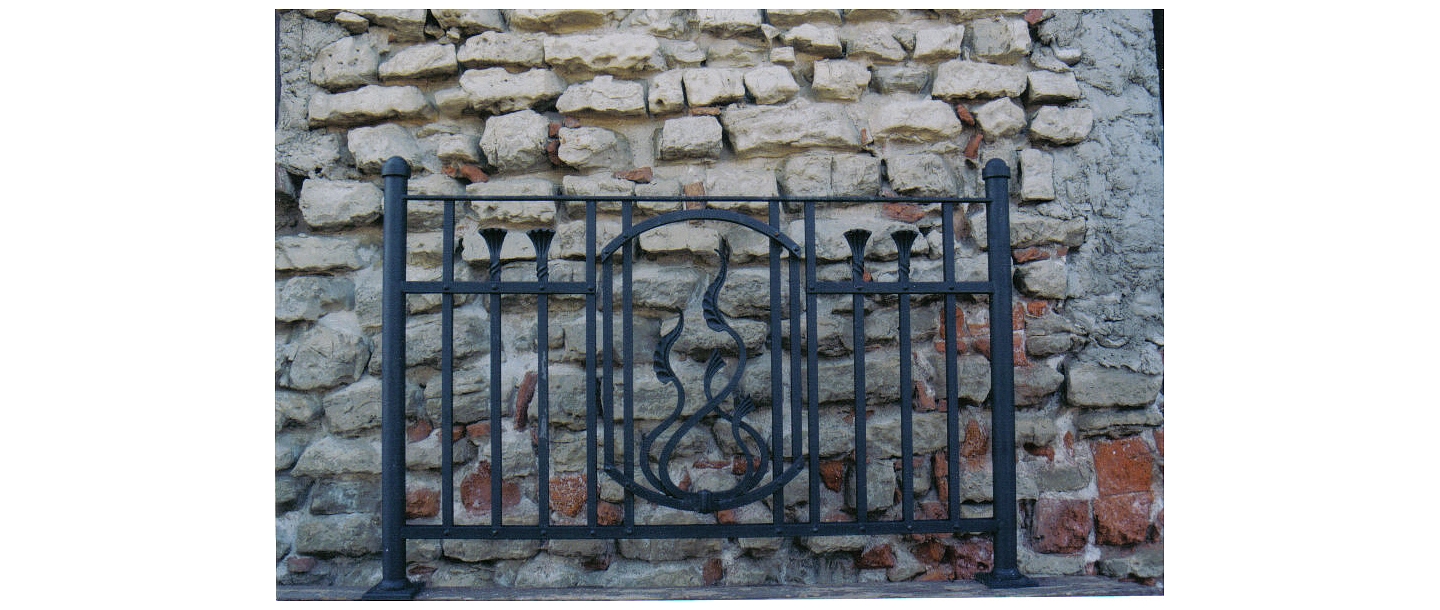 Metal fireplace grates