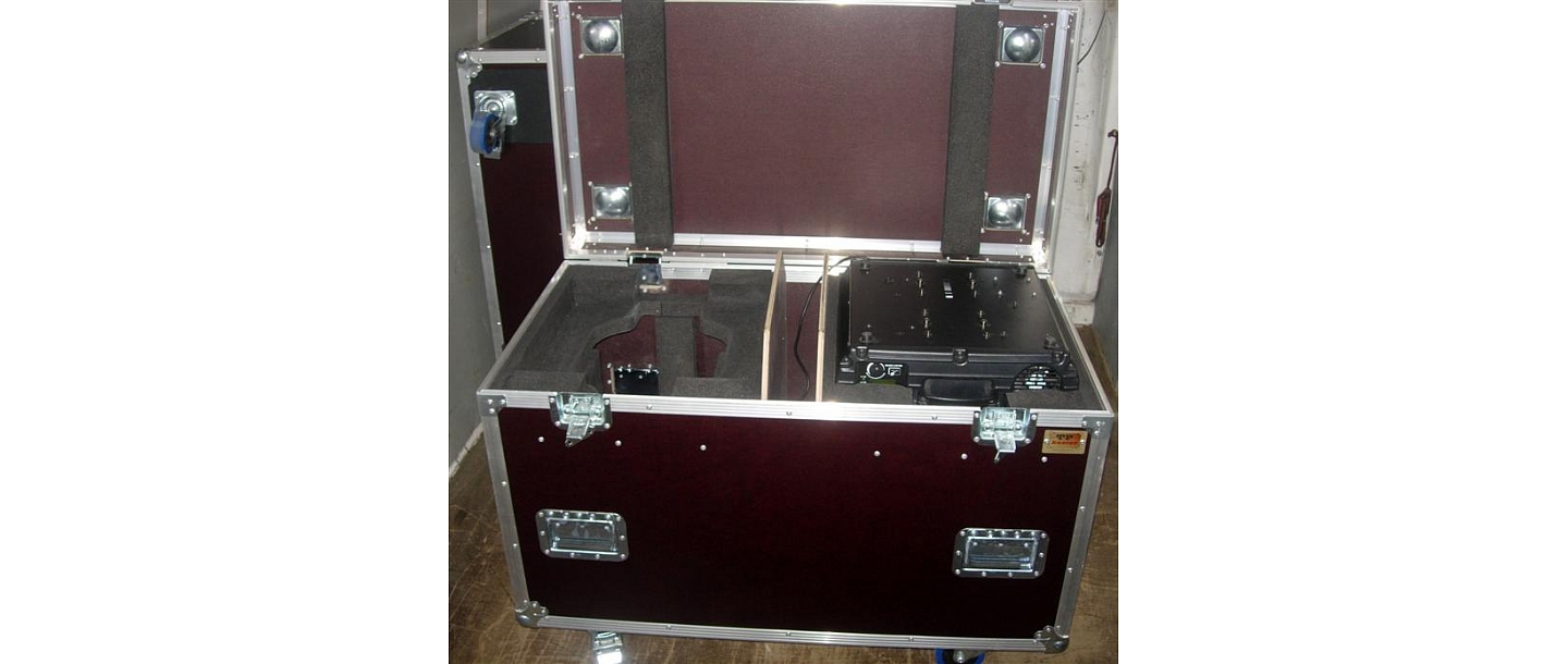 Safe and durable boxes for audio and video equipment