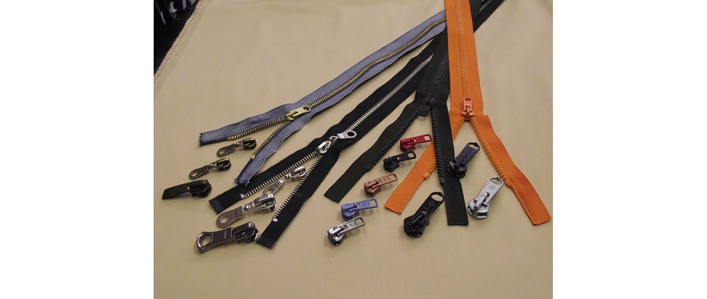 Overstitching zippers changing cursors