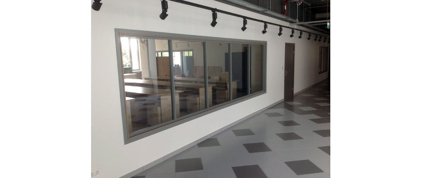 Glass partitions