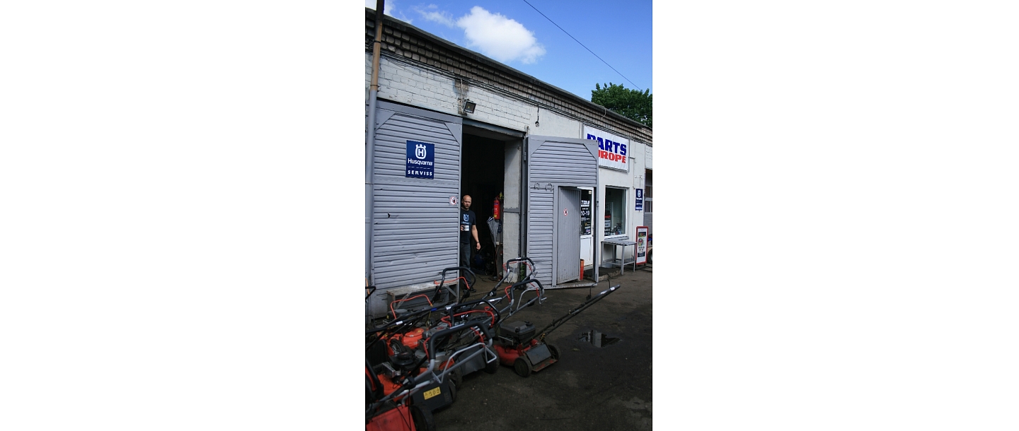 Garden equipment service Husqvarna