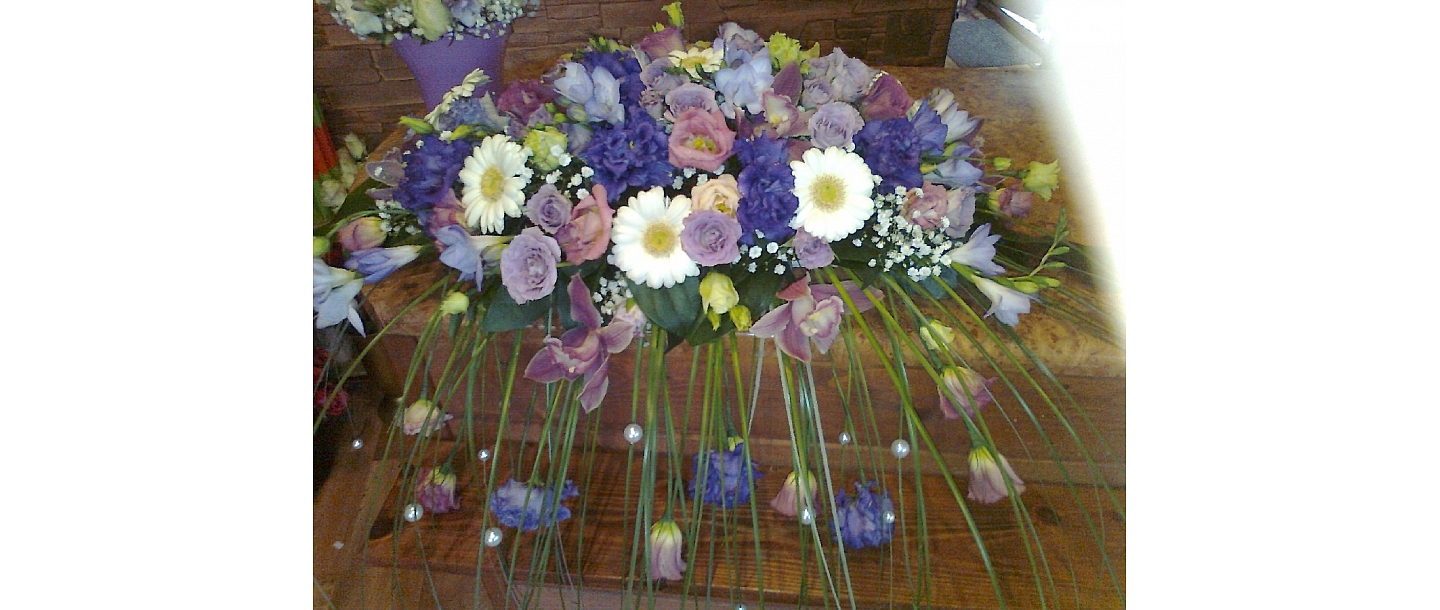 Flower bouquets in Talsi