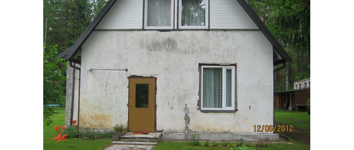 House facade restoration