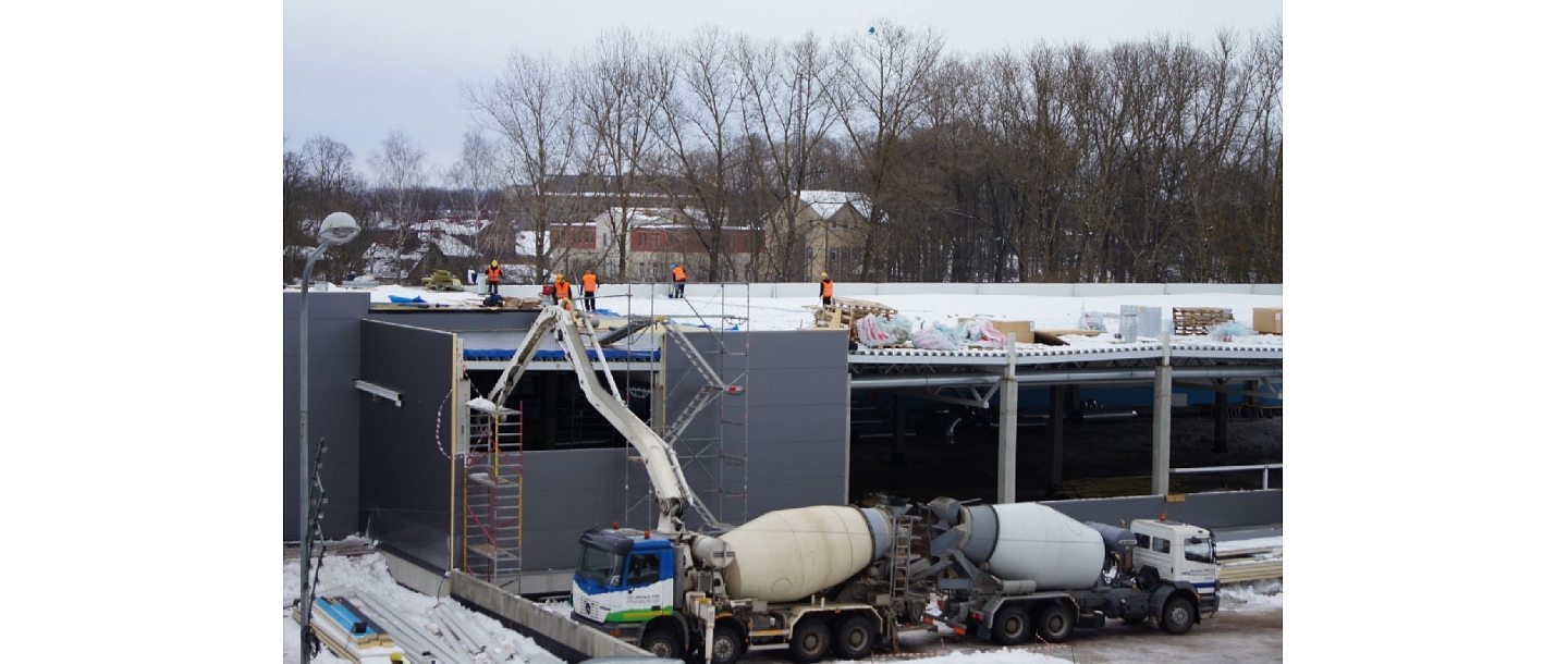 Jumta darbi, Jumiķu darbi, Plakanie jumti, plakano jumtu remonts, remontdarbi, Remlat LTD SIA 