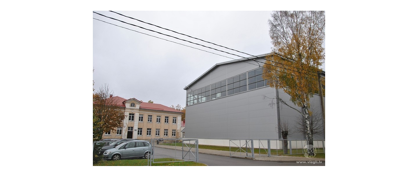 Jumti, Jumta notekas, jumta noteksistemas, jumta remonts, jumta renovācija Remlat LTD SIA 