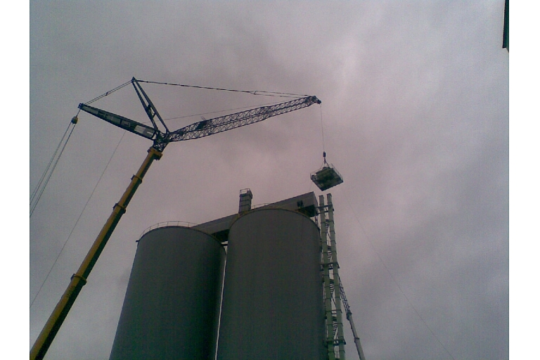 Crane repair, assembly of cranes throughout Latvia