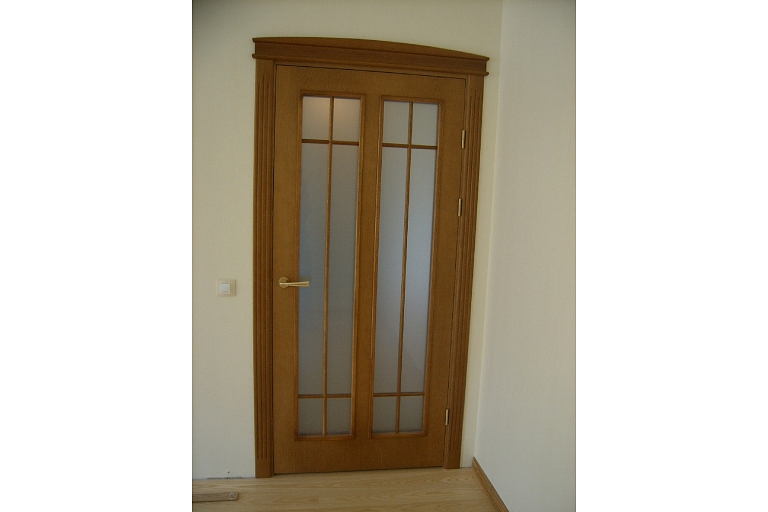 Doors with glass in Jelgava