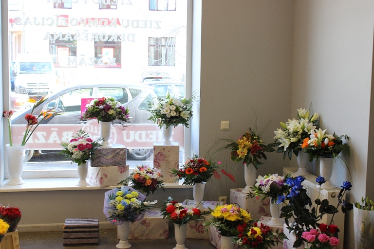 Low prices for flowers