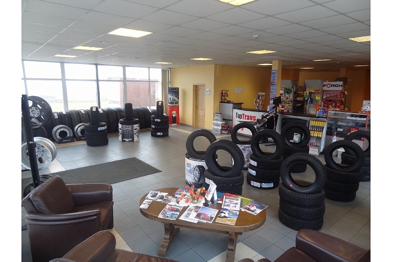Truck tyres, motorcycle tyres, discs in Tukums