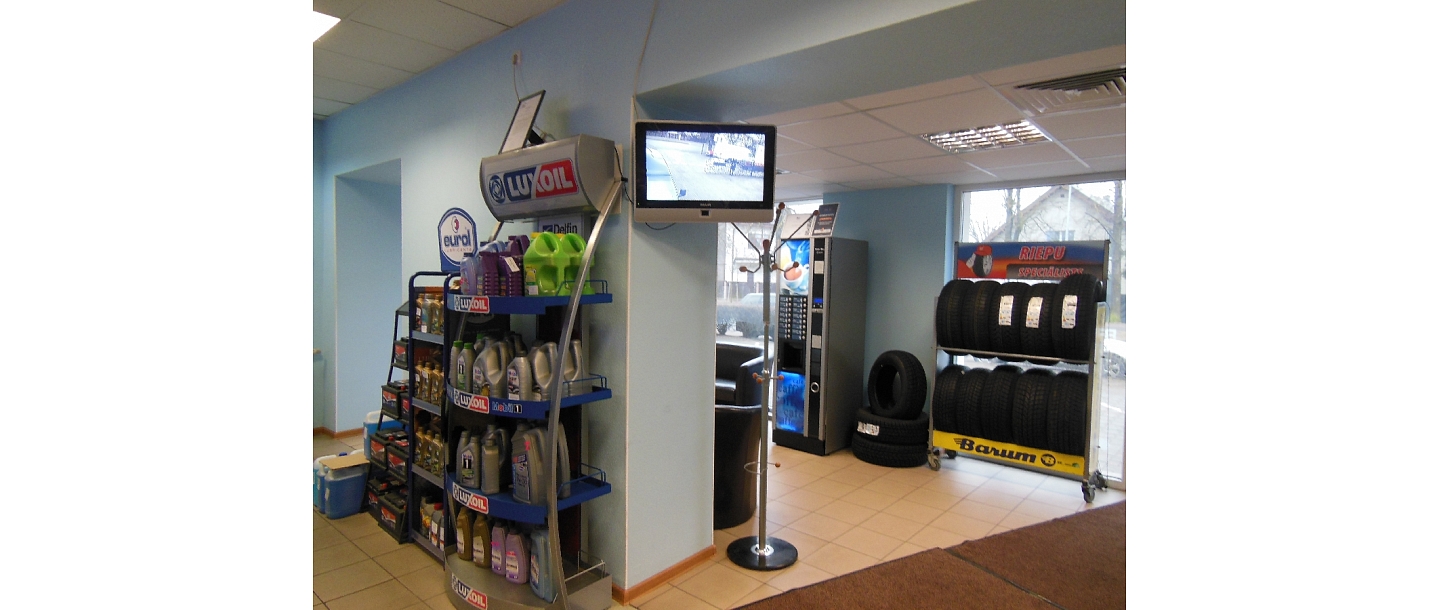 Auto stiklu tonēšana