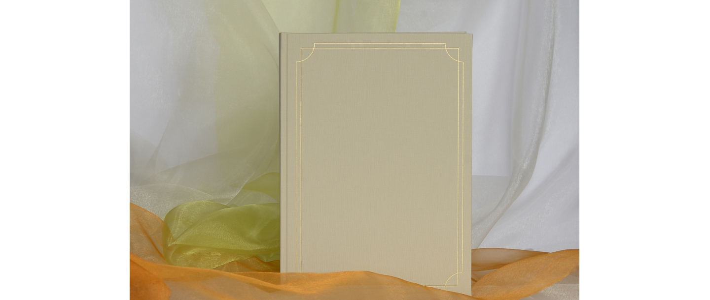 Guestbook A4, white