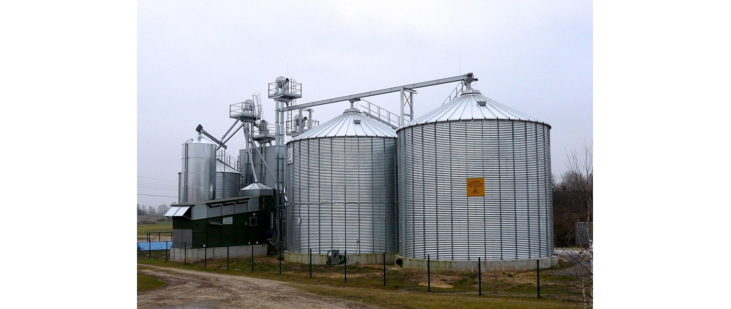 Grain cleaning equipment