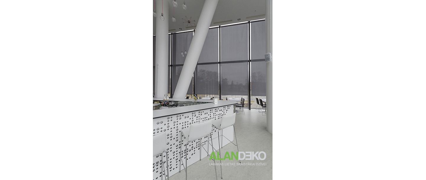 ALANDEKO roller blinds for cafes and restaurants