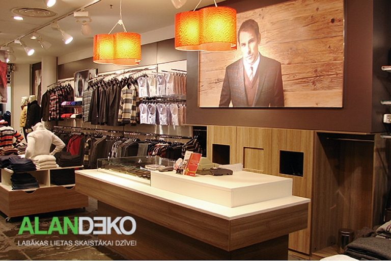 ALANDEKO corporate furniture for shops showcase windows