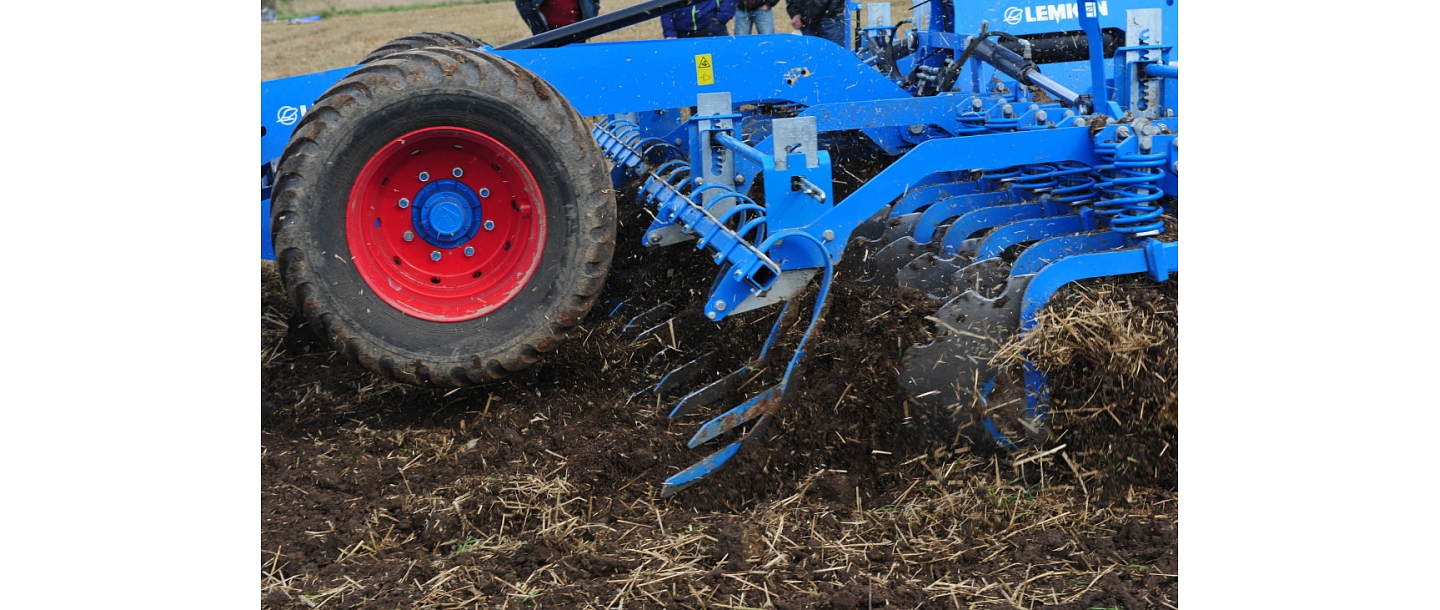 Agricultural machinery Lemken discs