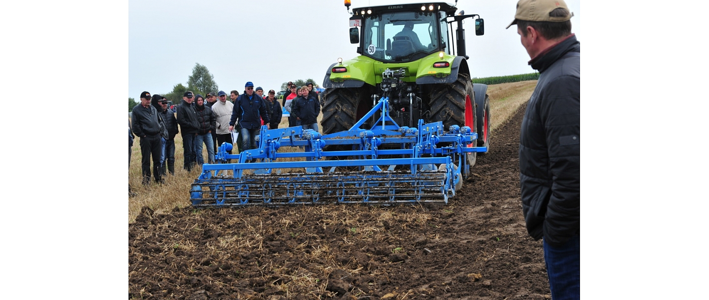Lemken cultivator