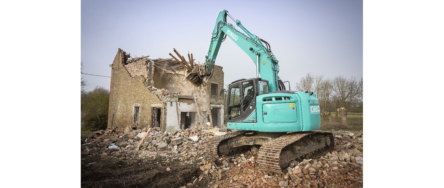 KOBELCO ekskavators