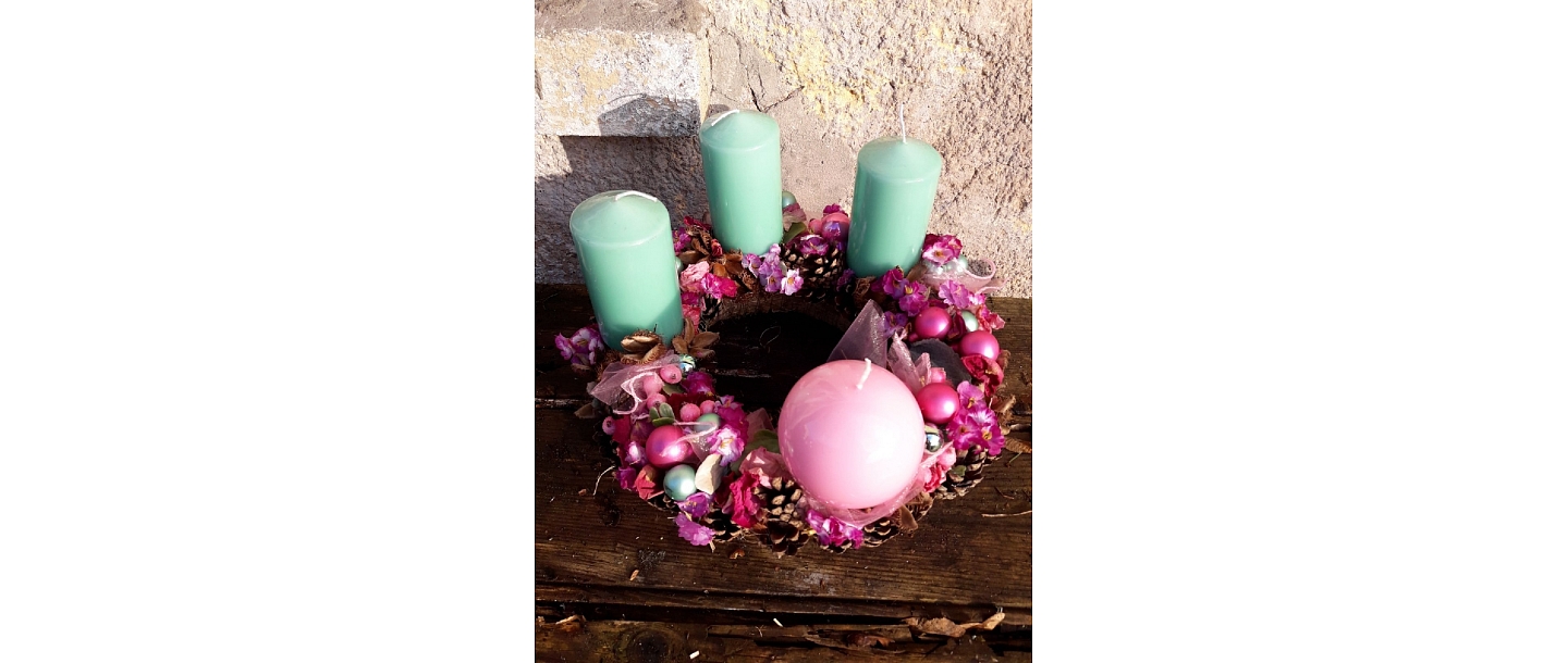 Advent wreaths