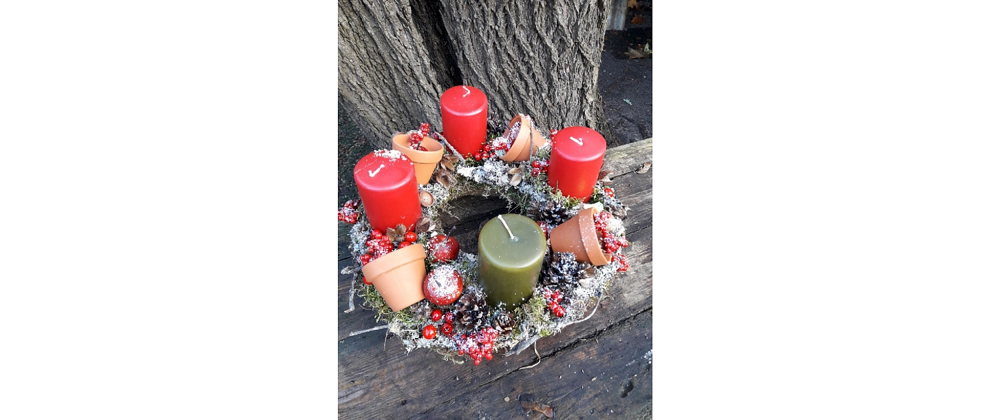 Advent wreaths