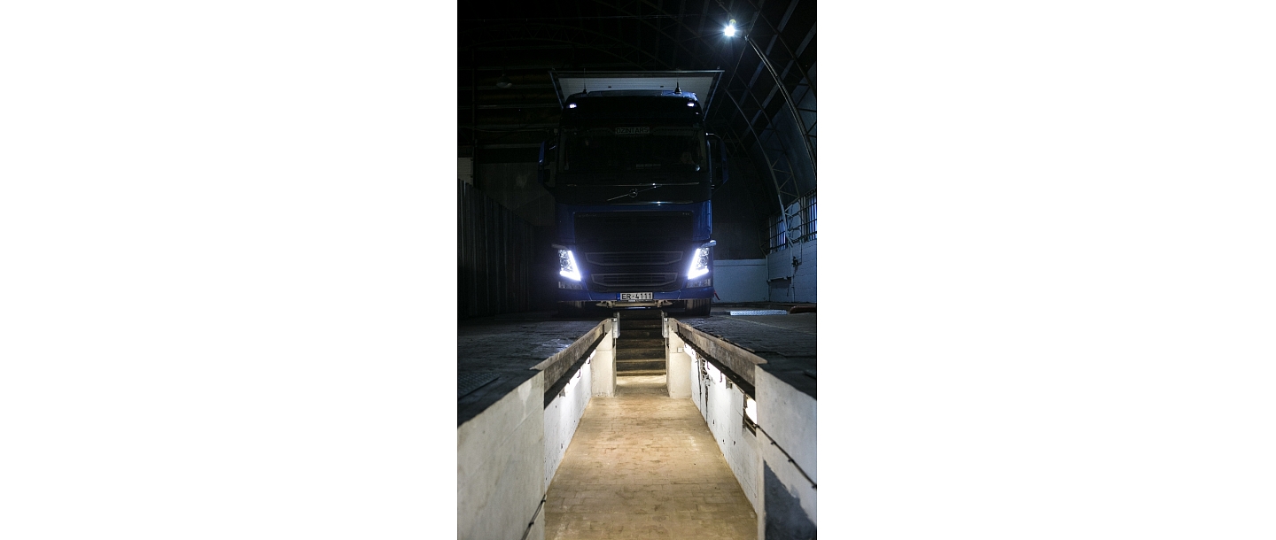 Truck maintenance and spare parts