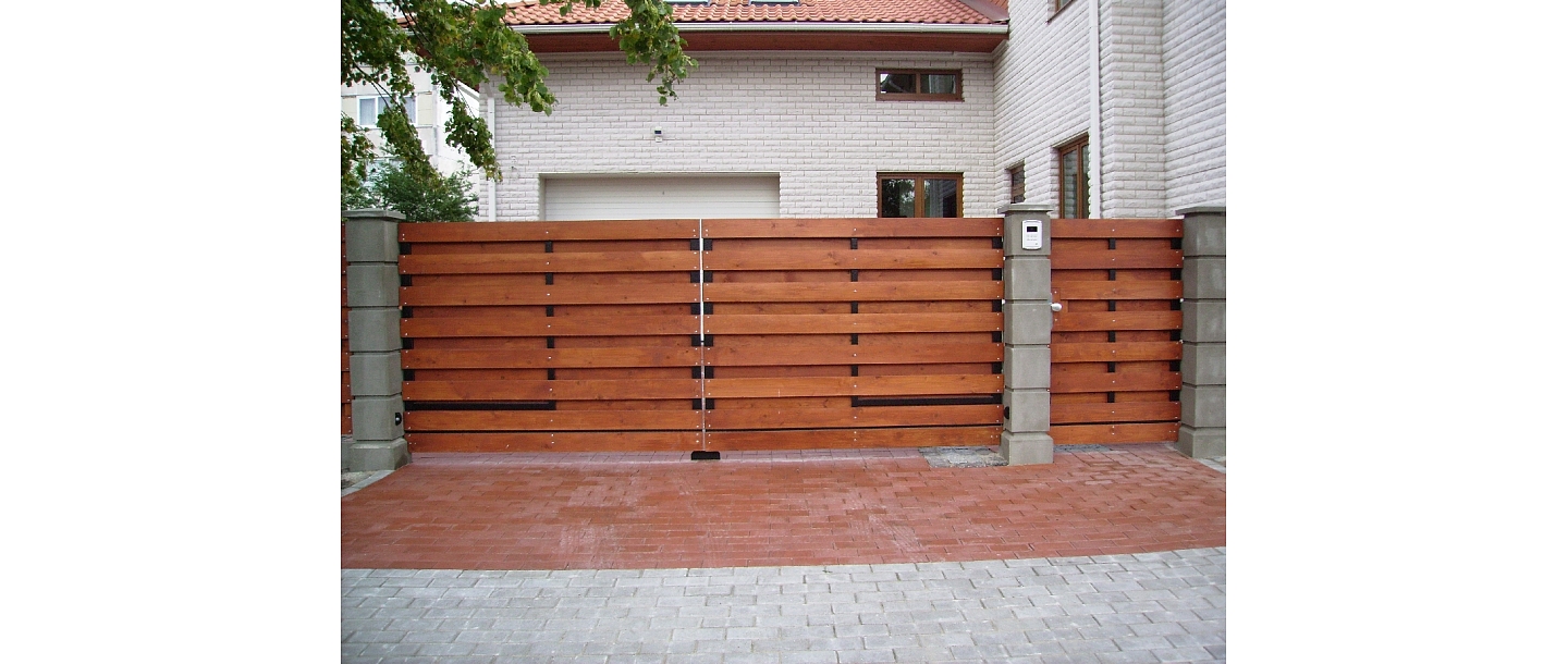 Заборные ворота