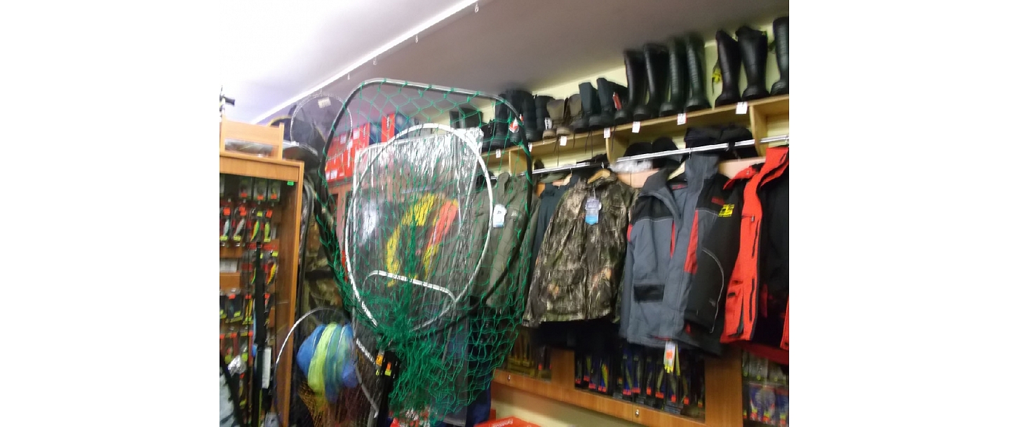 Рыболовные сети и одежда