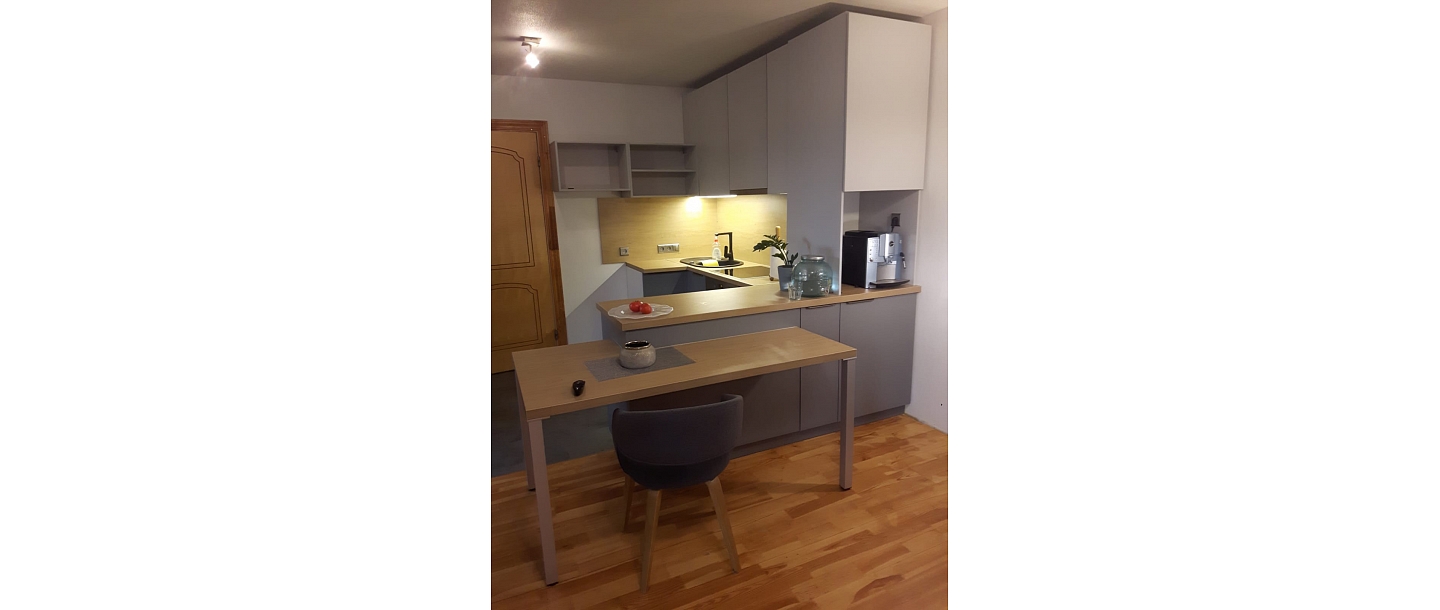 Virtuves iekārtas pēc individuāla pasūtījuma. "GS Furnitūra"