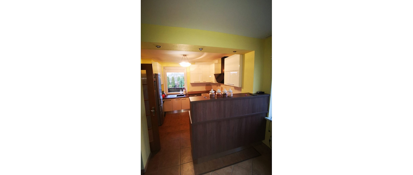 Virtuves iekārtas pēc individuāla pasūtījuma. "GS Furnitūra"