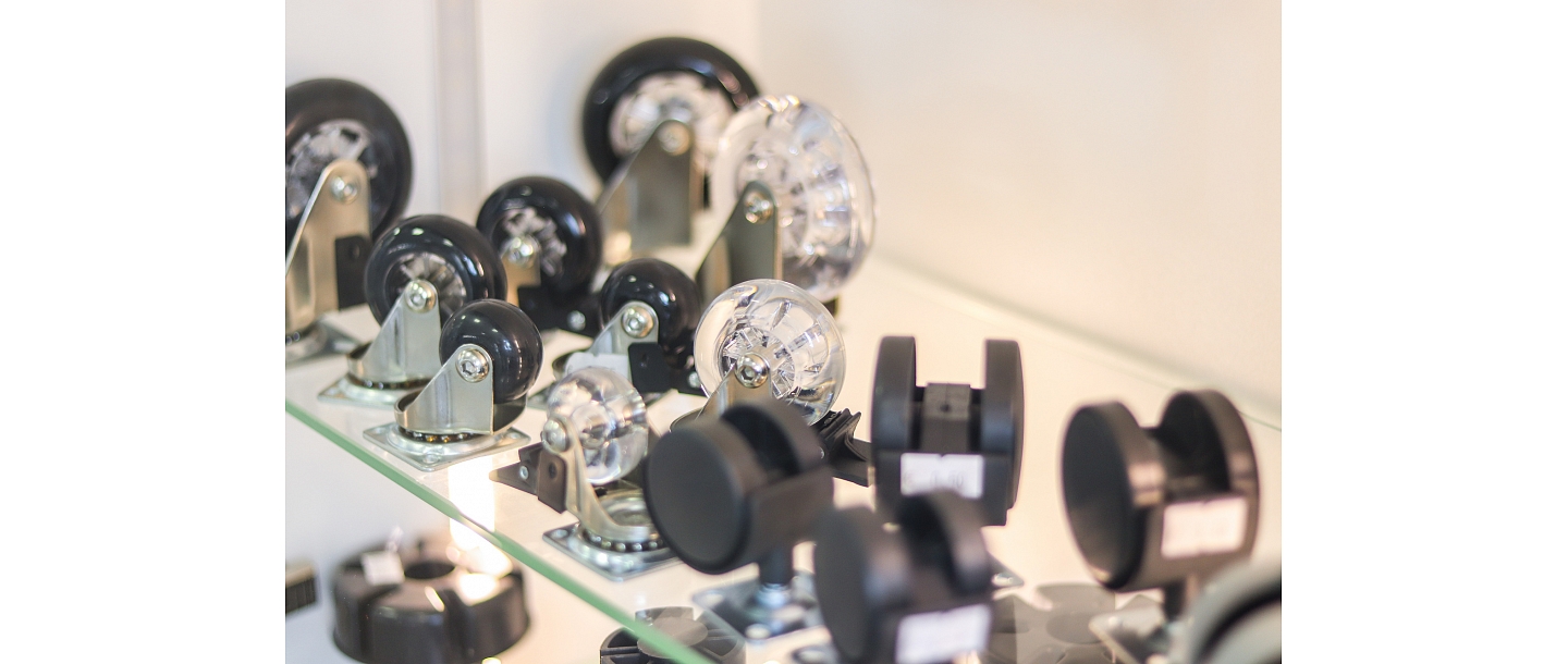 Mēbeļu furnitūra. "GS Furnitūra"