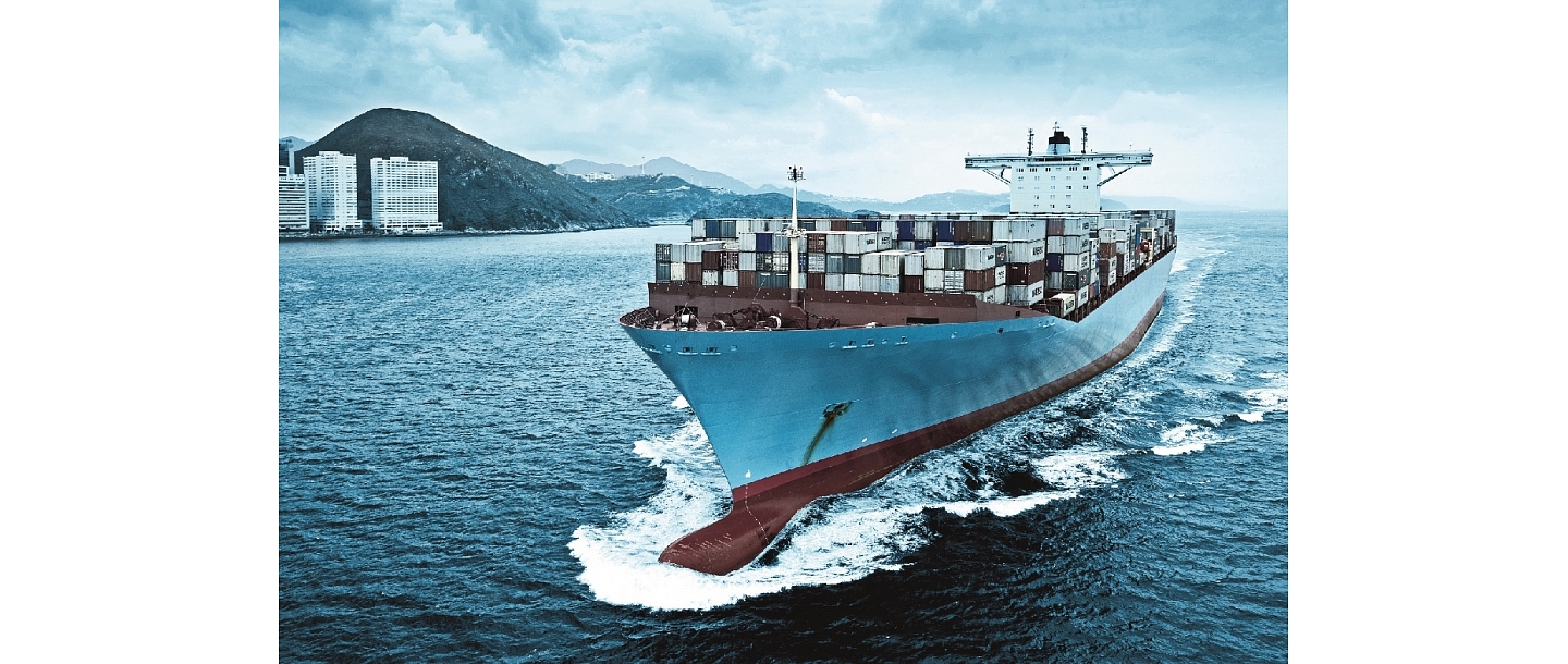 sea freight transport