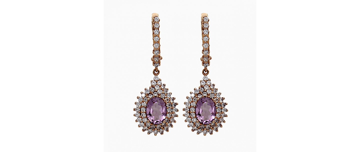 Gold earrings with amethyst