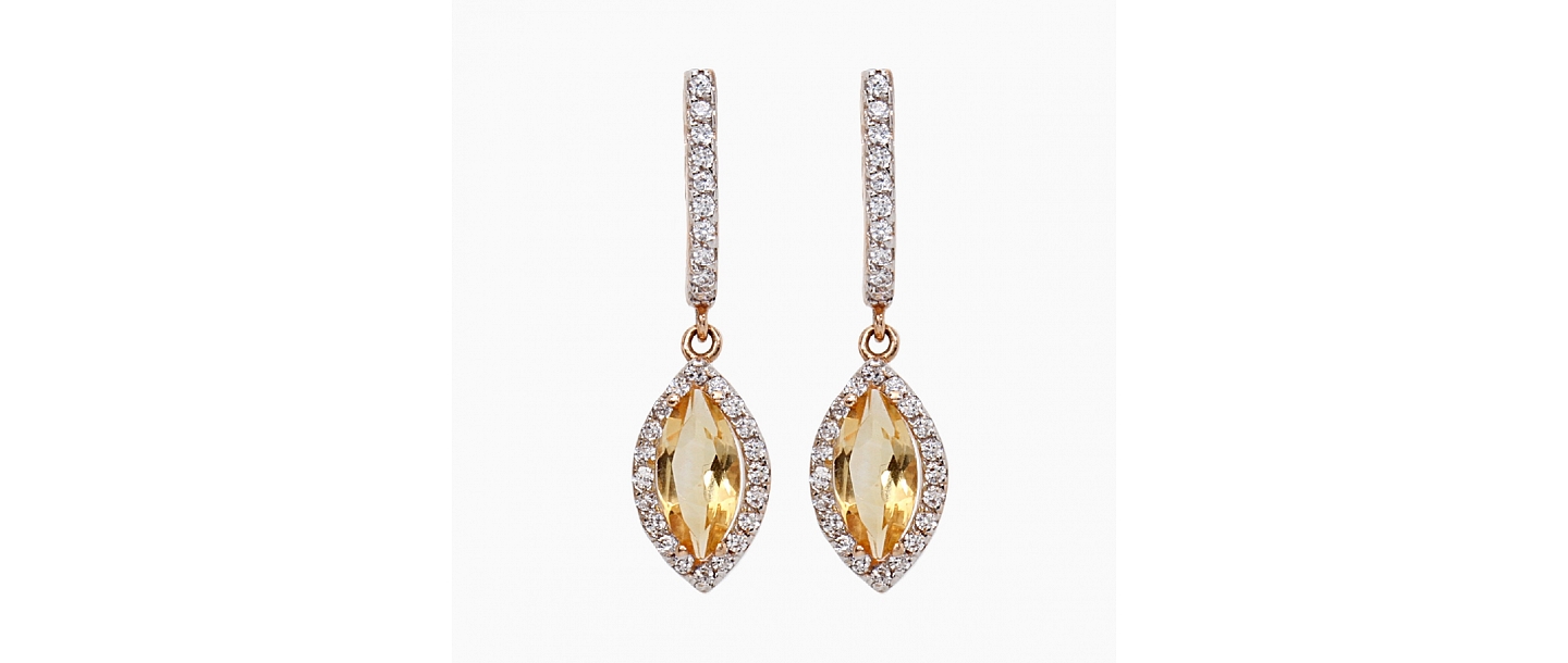 Gold earrings with citrine